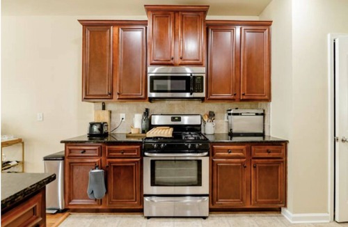 Phenix City House | 5 mins to Downtown Columbus & 20 to Fort Moore - Private Bathroom and Bedroom