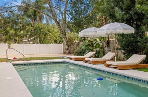 Wexford Leas House | 5 mins to Honeymoon Island~Sand Volleyball~Firepit
