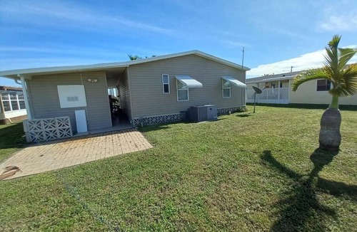 Horizon Village House | 55+Community 2 Bedroom with many amenities.