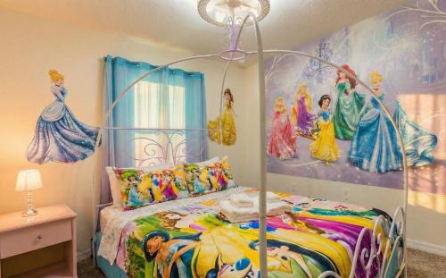 Four Corners House | 5BR Resort Townhome with Private Pool!