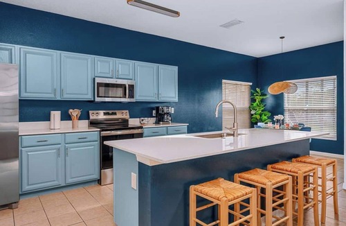 Regal Palms House | 5BR Villa+ Spa & Pool Oasis+GameRoom+Themed Rooms