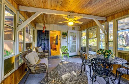 Chiefland House | 6 Mi to Manatee Springs! Family Riverfront Getaway