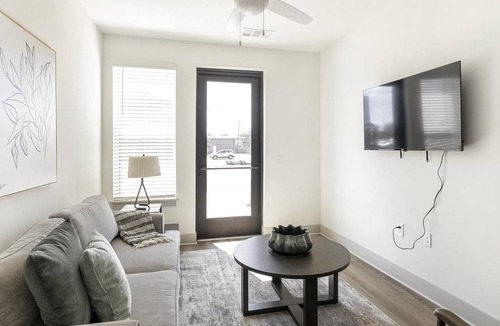 Huntsville Apartment | 60 m² Apartment ∙ 1 bedroom ∙ 2 guests