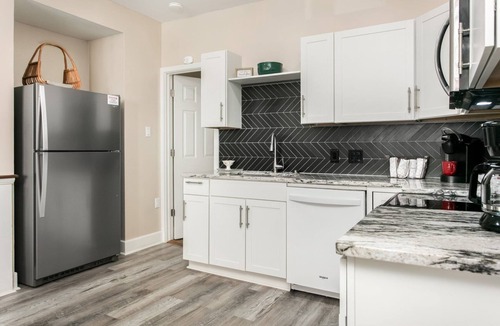 Natchez Condo | 610 Franklin: Downstairs | 2/2 | Heart of Downtown | Pet Friendly w/fee