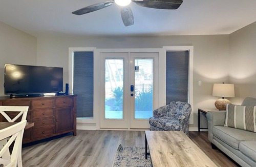 Ono Island Condo | 65 m² Condo ∙ 1 bedroom ∙ 6 guests