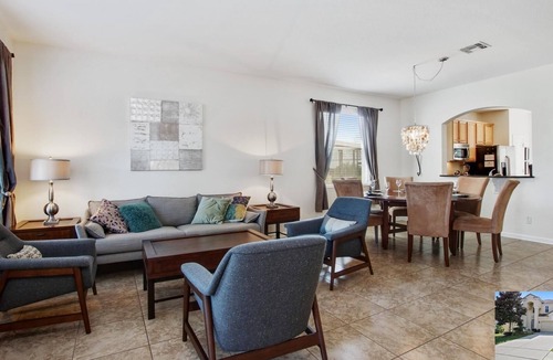 Windsor Hills House | 6BR Family Retreat Near Disney | Pool + Arcade + Resort Access