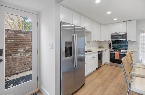 Ono Island House | 7 min from the beach - Charming townhome in a golf course community