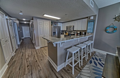 Long Beach Condo | 8/22-8/29 DISCOUNTED! at MAJESTIC BEACH RESORT - Right on the Beach!