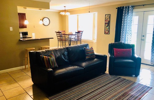 Kenner - Louis Armstrong International Airport House | A beautiful spacious 3 bedroom two full bath home near msy airport