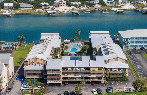 Orange Beach East Condo | A short stroll to the white sand beach of the Gulf of Mexico and Ole River.