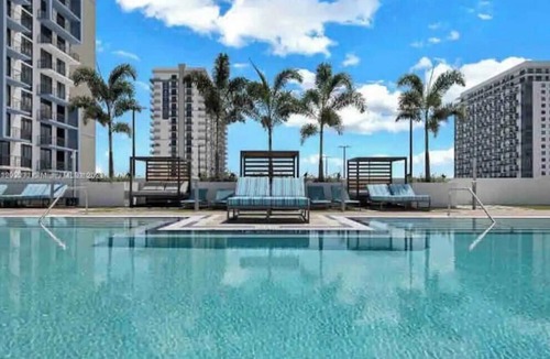 Doral Apartment | A705A Awesome DT Doral Apart