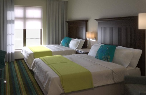 Winter Park Hotel | ADA Compliant Room in Award Winning Hotel w/Rooftop Pool - Close to Parks!
