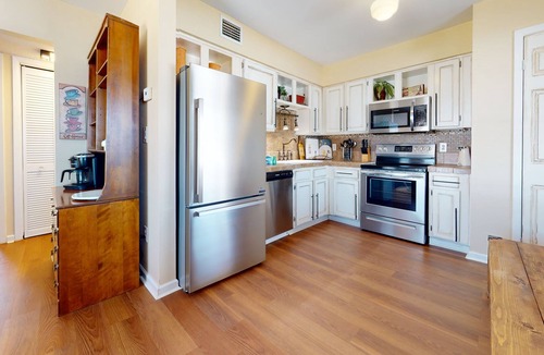 Gulf Shores Condo | Adorable Condo w/Pool and Beach Access Sleeps 5