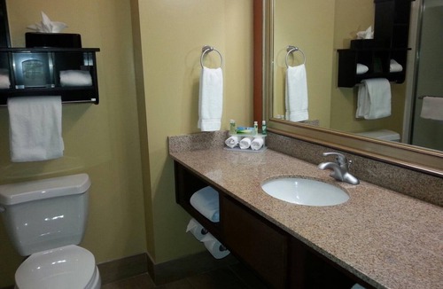 Madison Hotel | Adventure Awaits! Chic Unit Near Attractions