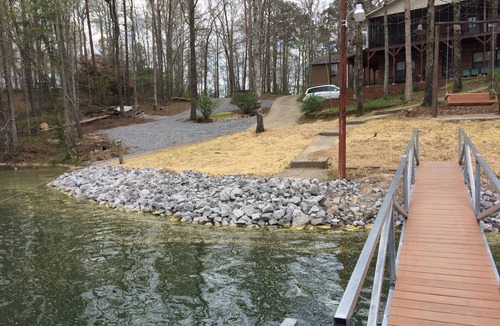 Arley House | Affordable Low Rates/Level Lot/Boat Ramp/Great lake spot