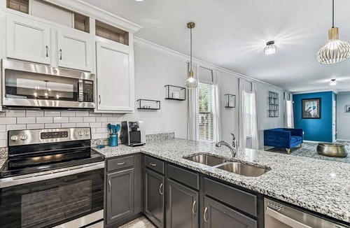 East Tampa House | Ahava { }The Prestigious Peacock{ } "The Heights"
