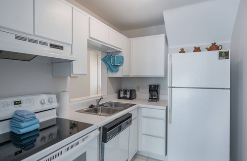 Truman Annex Condo | Alhambra at The Truman Annex in Key West