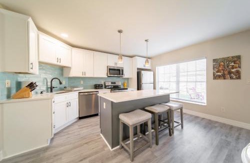 Truckland Apartment | Almost Sanibel - Fort Myers Duplex Near Sanibel Island