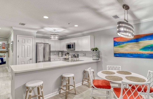 Miramar Beach House | Amalfi Coast - Lovely Gulf Views - 2 BR/2 BA - Sleeps 6