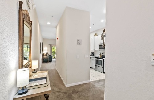 Hillcrest Estates Apartment | Amazing Bahama Bay Resort, close to Disney
