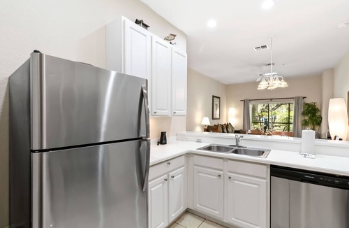 Hillcrest Estates Apartment | Amazing Bahama Bay Resort, close to Disney