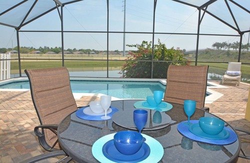 Windsor Palms House | Amazing Pool Home With Spa, Games Room & Lake Views Close to WDW