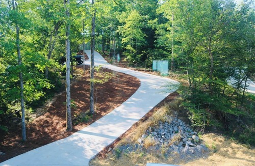 Arley House | AMAZING view! "EASY LIKE SUNDAY MORNING" on Smith Lake is YOUR new happy place!