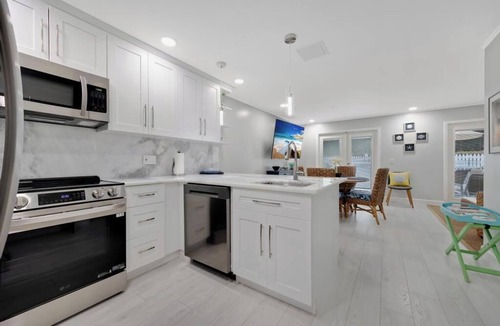 Truman Annex Condo | Another Siesta at The Truman Annex in Key West