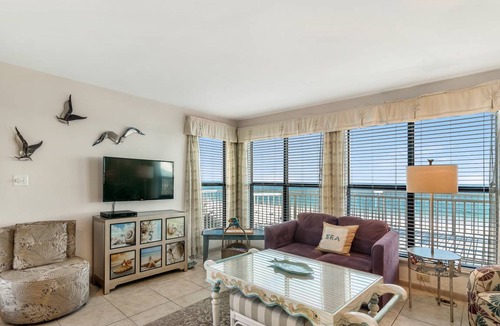 Gulf Shores Apartment | Apartment ∙ 2 bedrooms ∙ 6 guests