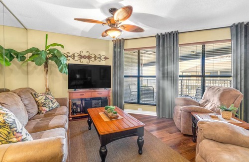 Gulf Shores Apartment | Apartment ∙ 2 bedrooms ∙ 6 guests