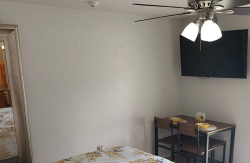 Egypt Lake-Leto House | Arthur's studio Home 4
