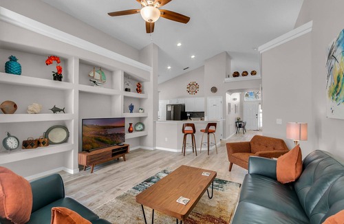 Four Corners Villa | Ashland Palms: Modern pool home, close to Disney on Glenbrook Resort