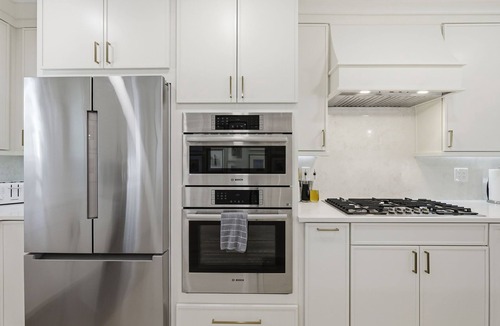Carlouel House | Award-winning Private Beach & Breathtaking Sunsets