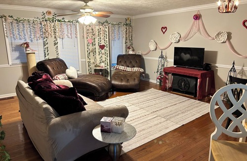 Lithonia House | Bakers Rendezvous Tea House thats Pet- Friendly!
