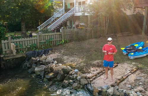 Fairhope Cabin | Bass-kin on the RIver-Tiny House in F'hope-Waterfront-Kayaks-38min to Gulf