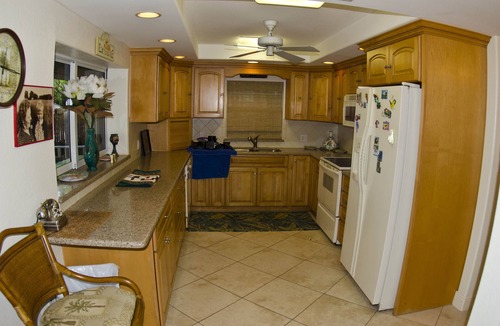 Rock Harbor House | Bayfront Beach House with Sandy Beach