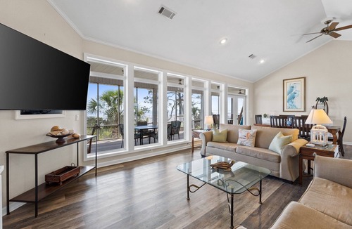 Cape San Blas House | Bayfront Home w/Private Dock & New Addition—Perfect for Large Families