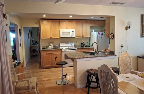 Saint Cloud House | Beach Access, Lake View, home with 4 bedrooms, & 20 miles to Disney!