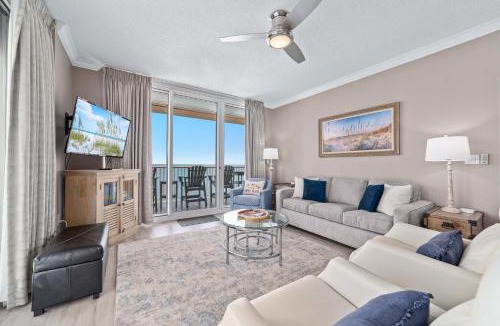 Fort Morgan Apartment | Beach Club B1701 Beachfront Corner Resort Arcade Pools Hot Tubs