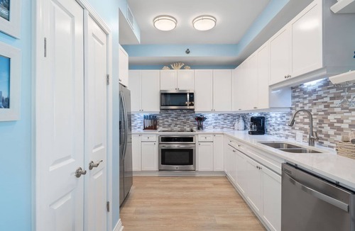 Ono Island Condo | Beach Colony Tower 2C- Gulf Front