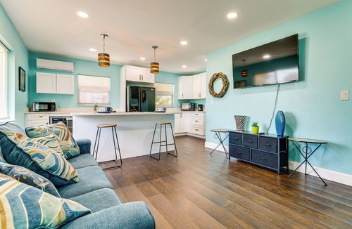 Harlem Heights Cottage | Beach Days & Backyard Nights! Fort Myers Retreat