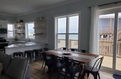 Dauphin Island House | BEACH FRONT GULF SIDE, huge decks and Ocean Views! Newly remodeled, like new!