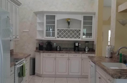 New Smyrna Beach House | BEACH, H. POOL & HOT TUB, DESKS, 4 BR/2.5 B-TV'S,GRILL, 3 CAR G.