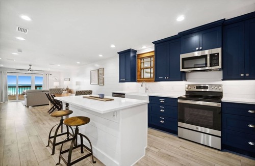 Lower Grand Lagoon House | Beachfront 2-bedroom vacation home on Panama City Beach. Perfect for families!