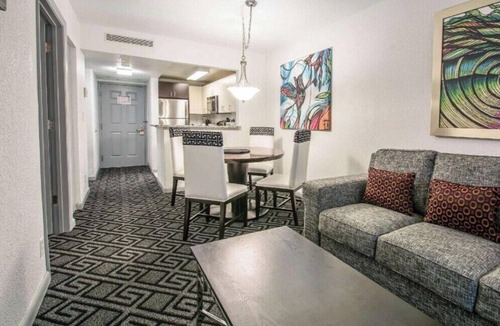 Surfside Hotel | Beachfront 2BR Suite | Pool, Balcony & Ocean View