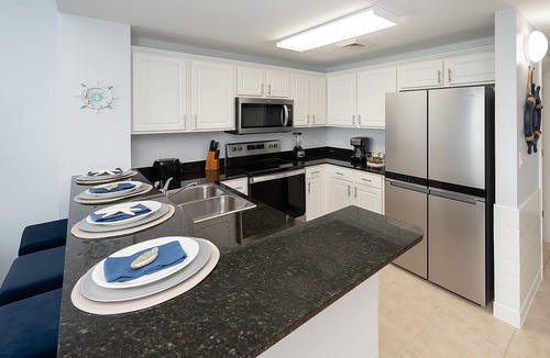 Panama City Beach Condo | Beachfront Calypso-2205W, w/Gulf view BDR, Beach Service, Walk to Pier Park