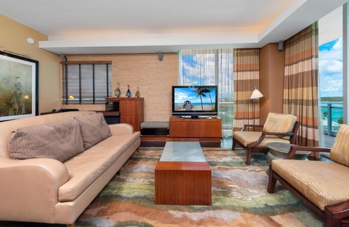 Bal Harbour Apartment | Beachfront Condo at The Ritz-Carlton -410