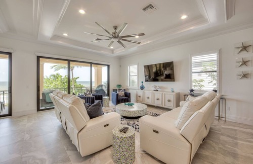 Mid Island House | ☀️Beachfront Luxury | Two Private Pools + Spas | Elevator | Siesta Blue Estate☀️