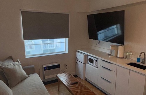 South of Fifth Condo | BeachFront On The Sand Unit #326 South of 5th, 335 Ocean Dr, Miami Beach