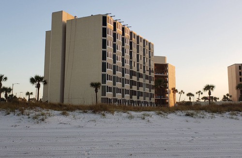 Panama City Beach Apartment | Beachfront Studio, Free Beach Service included with stay